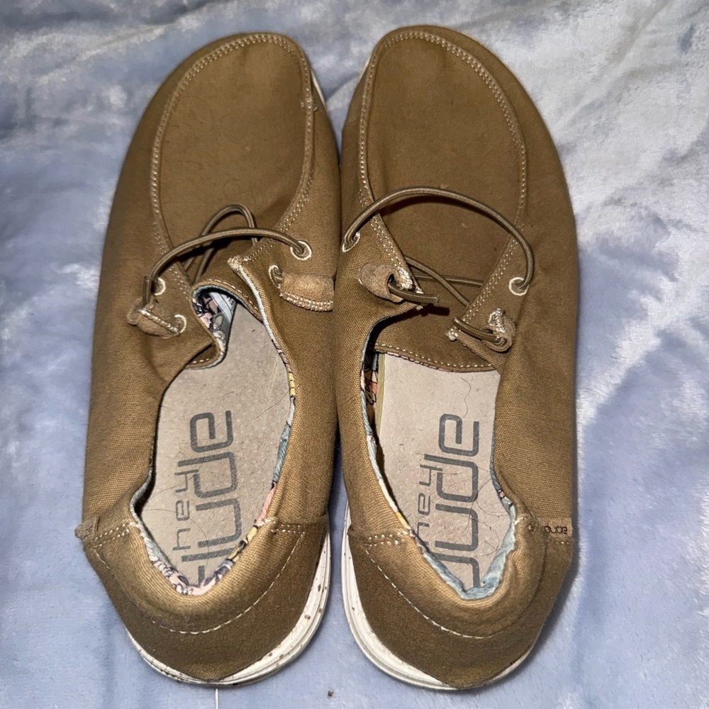 Hey Dude Women's Shoes in Brown